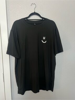 SHEIN Black Short Sleeve Tee with White Smiley Graphic